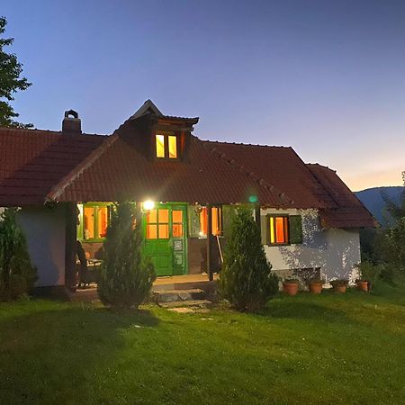 Camp Viljamovka Apartment Kremna Exterior photo